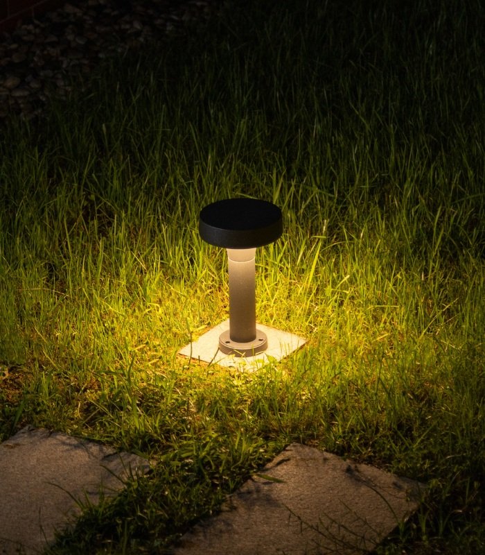 baliza_jardin_led_12_5w_3000k_600lm_ip65_300mm_2 Baliza de jardín exterior LED 12.5W 3000K 600lm IP65 aluminio gris oscuro 300mm - Imagen 1